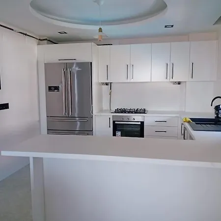 Full Deniz Manzarali, Havuzlu, Jakuzili Dubleks Apartament *